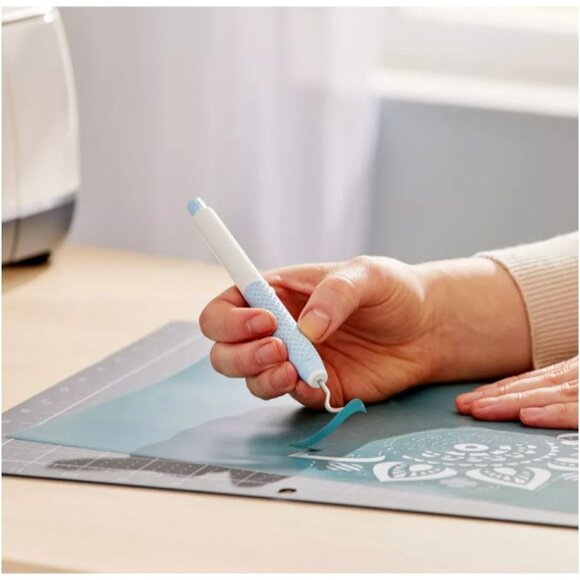 Cricut True Control Weeding Kit - Picture 10 of 11